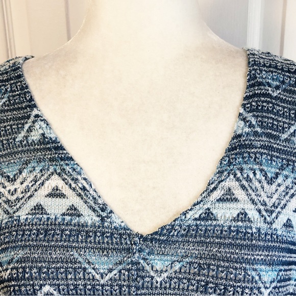 Almost Famous Blue Boho Tribal Print Fringe Poncho Top XL - Picture 3 of 16